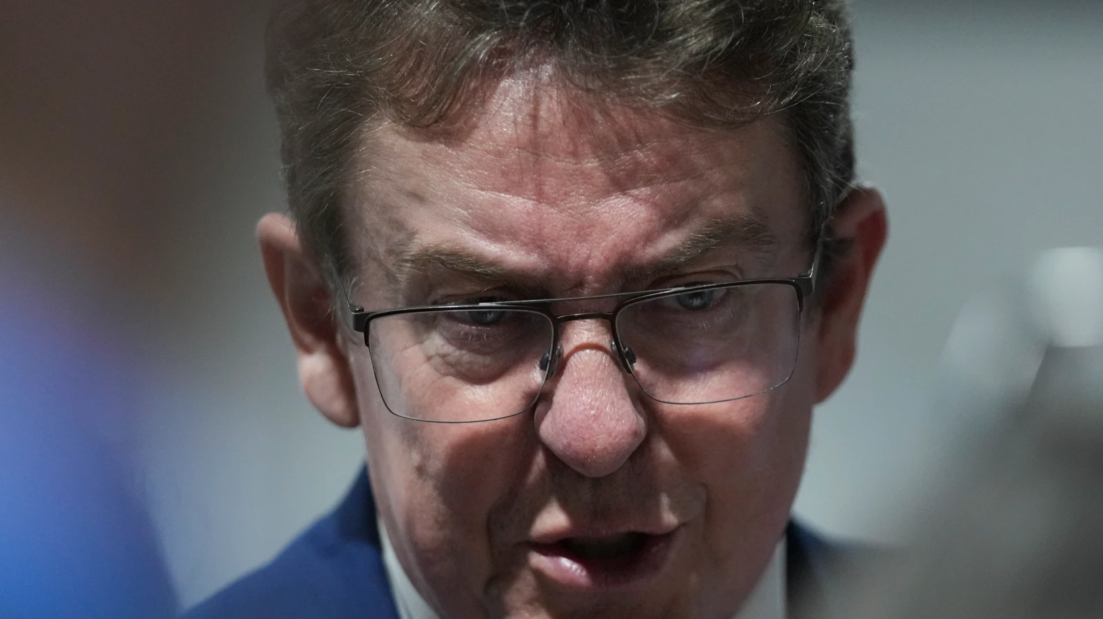 Volk beurteilt Autobahn-Ausbau und Mietrecht anders als Behörden, © Keystone/SDA Volk beurteilt Autobahn-Ausbau und Mietrecht anders als Behörden, © Keystone/SDA