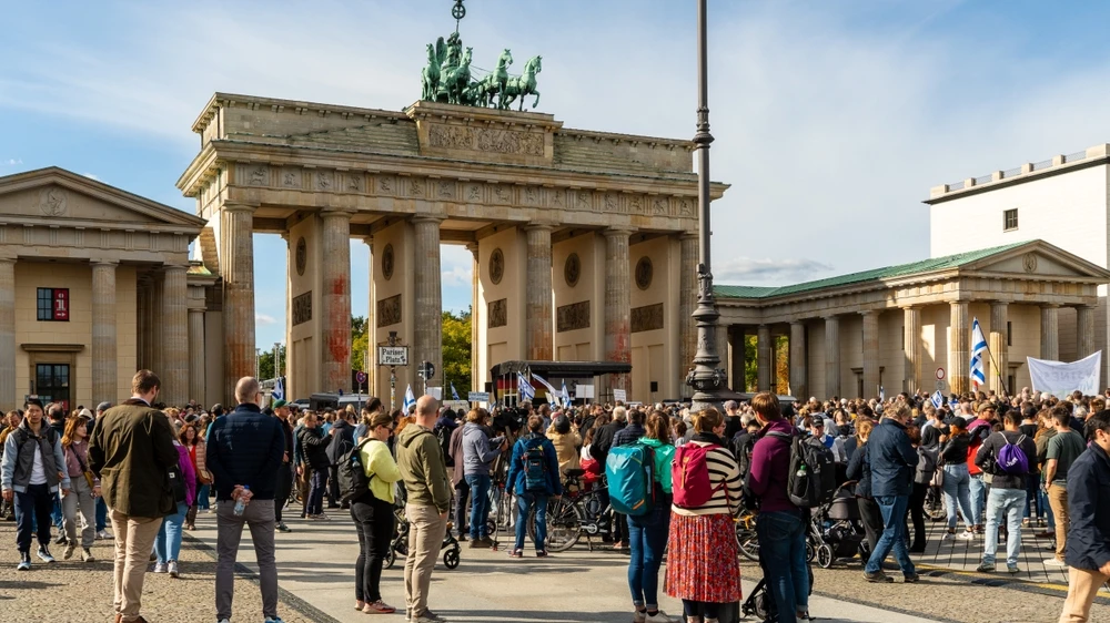 Yarın aşırı sağ protesto edilecek!, © shutterstock Yarın aşırı sağ protesto edilecek!, © shutterstock