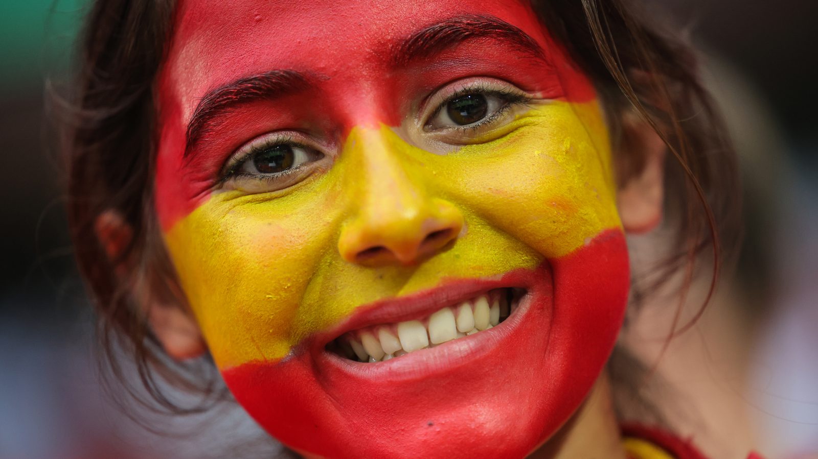 Köln Tarihi Akşamlarından Birisini Yaşadı, © dpa