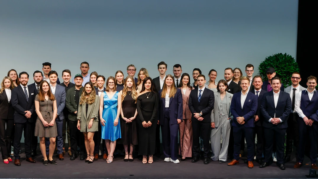 Diplomfeier mit Auszeichnungen, © Universität Liechtenstein Diplomfeier mit Auszeichnungen, © Universität Liechtenstein