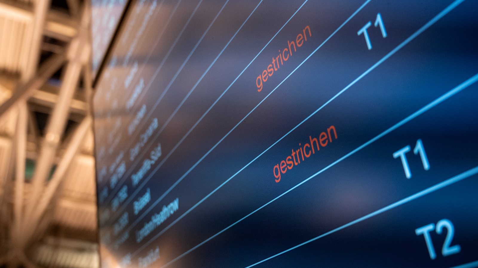 Lufthansa Pilot Grevi İkinci Gününde: Yüzlerce Uçuş İptal!, © Daniel Bockwoldt/dpa