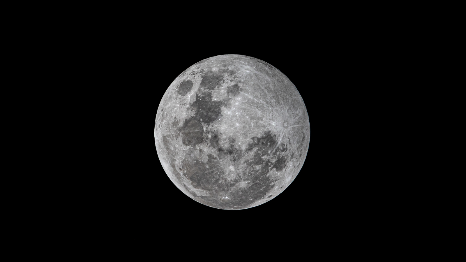 'Kar Ayı Dolunayı' Bu Akşam Gökyüzünü Aydınlatacak, © Shutterstock