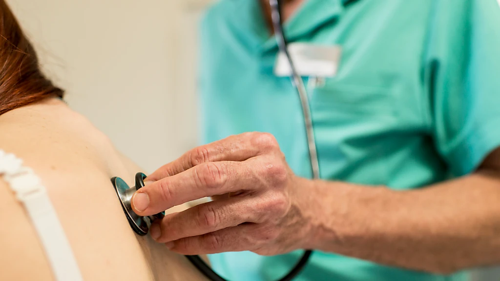 Anhaltender Husten nach Atemwegsinfekt recht häufig, © Keystone/SDA Anhaltender Husten nach Atemwegsinfekt recht häufig, © Keystone/SDA