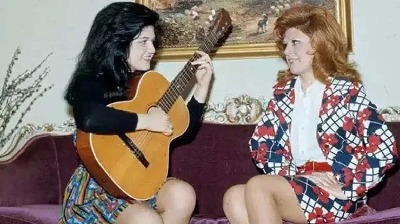 Neşe Karaböcek: Kardeşimin İhanetini Asla Unutmadım, © müzikonair Neşe Karaböcek: Kardeşimin İhanetini Asla Unutmadım, © müzikonair