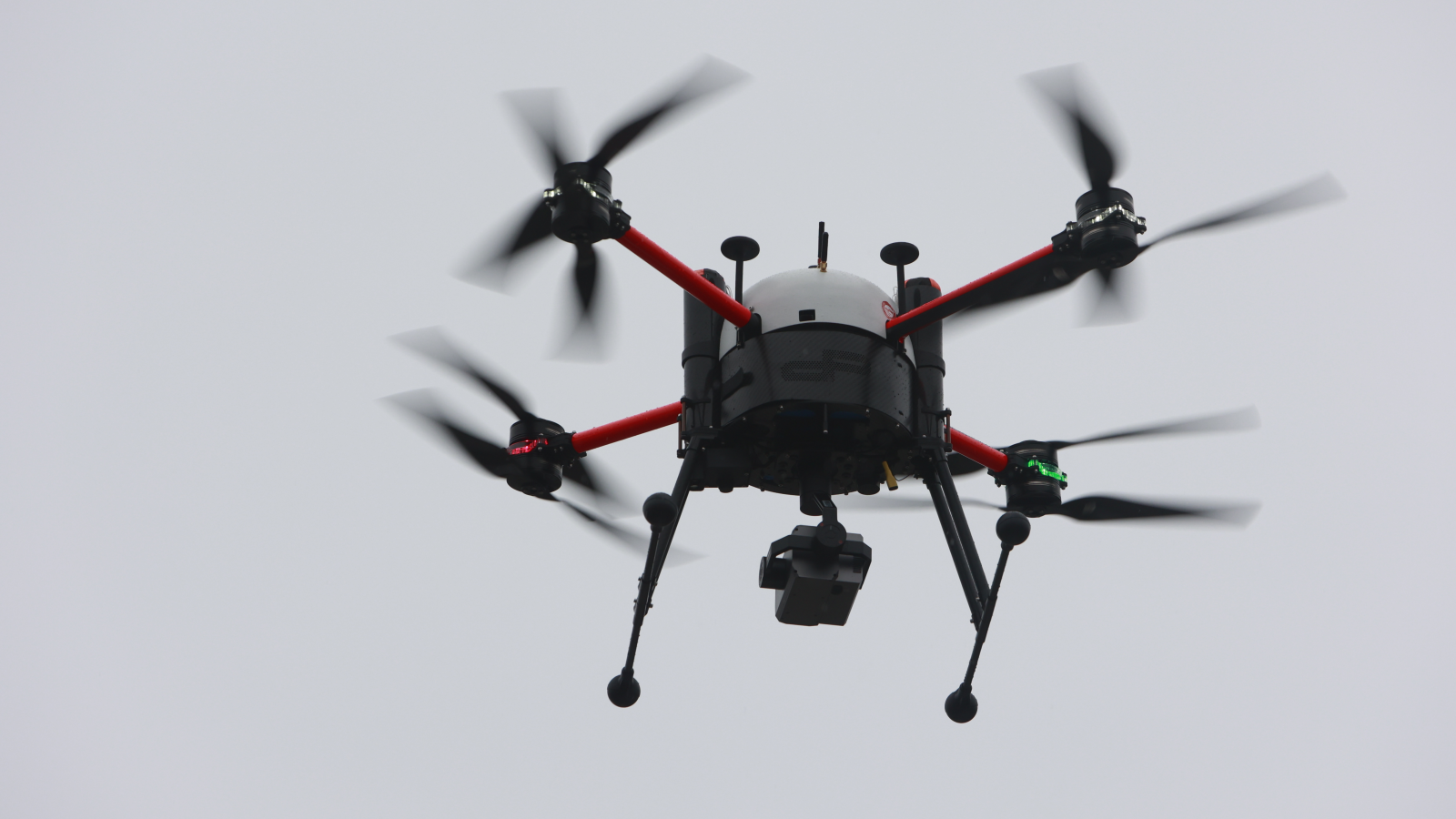 Dronelere Karşı Ulusal Savunma Çağrısı, © Matthias Bein/dpa