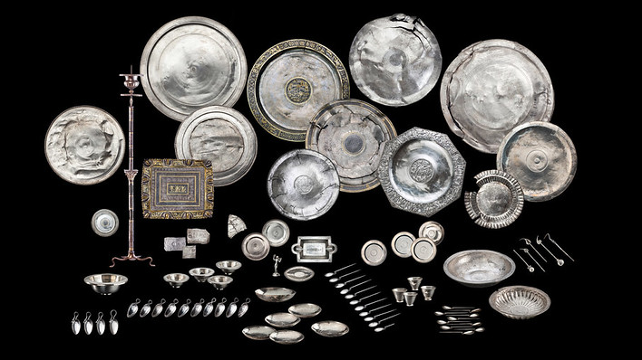 Einer der weltweit grössten Schätze: der Silberschatz von Kaiseraugst, © Augusta Raurica, Susanne Schenker/Montage HMB, Manuela Frey