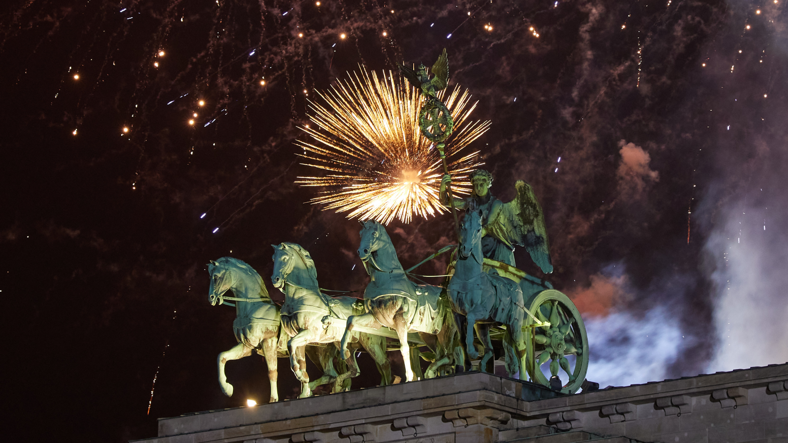 Berlin`de Yılbaşı bilançosu Ağır!, © dpa