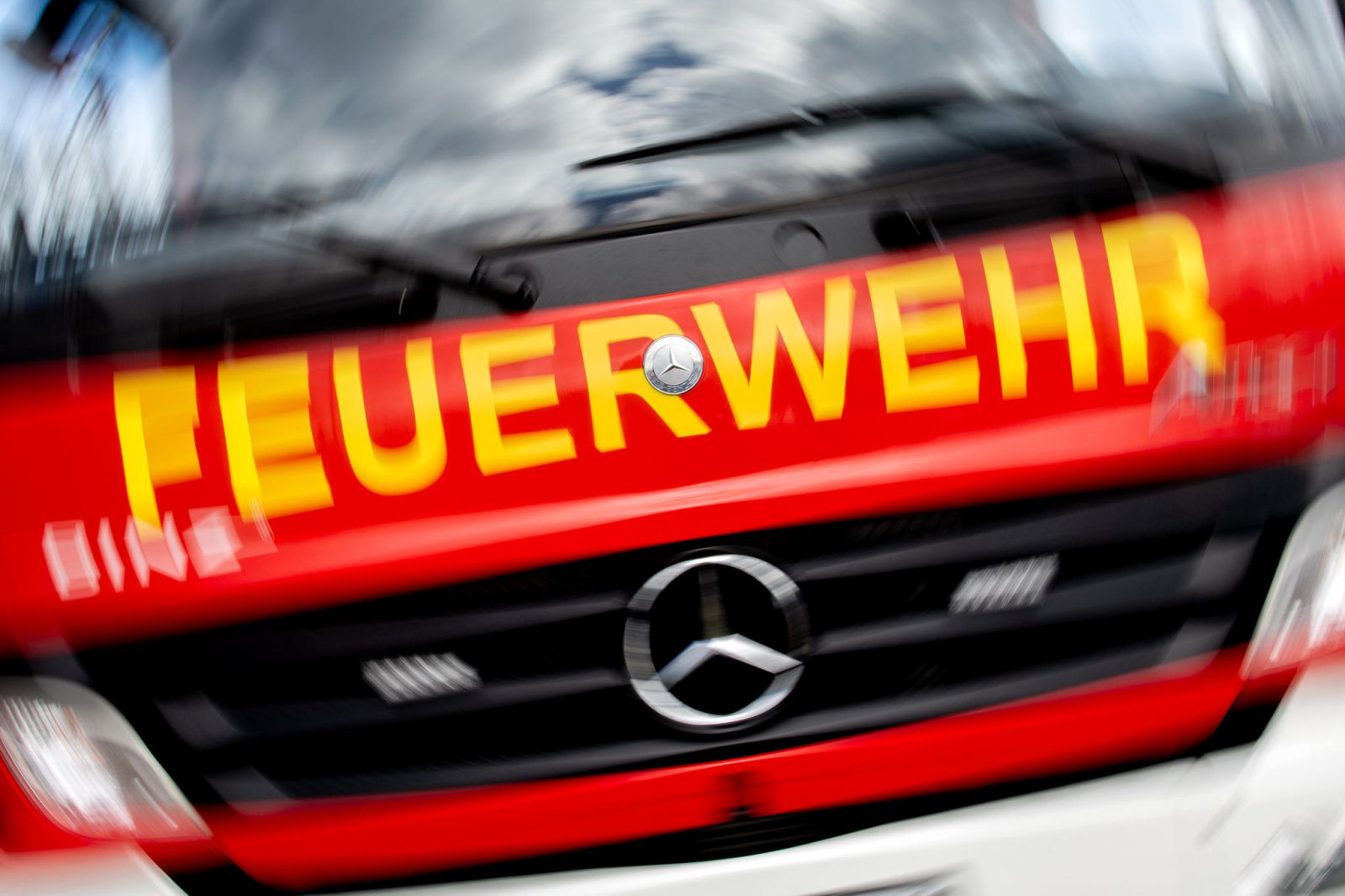 Die Feuerwehrpauschale mit einem Umfang von mehr als zehn Millionen Euro soll weitergeführt werden. (Archivbild), © Hauke-Christian Dittrich/dpa