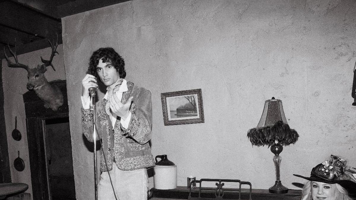 sombr, © Warner Bros.