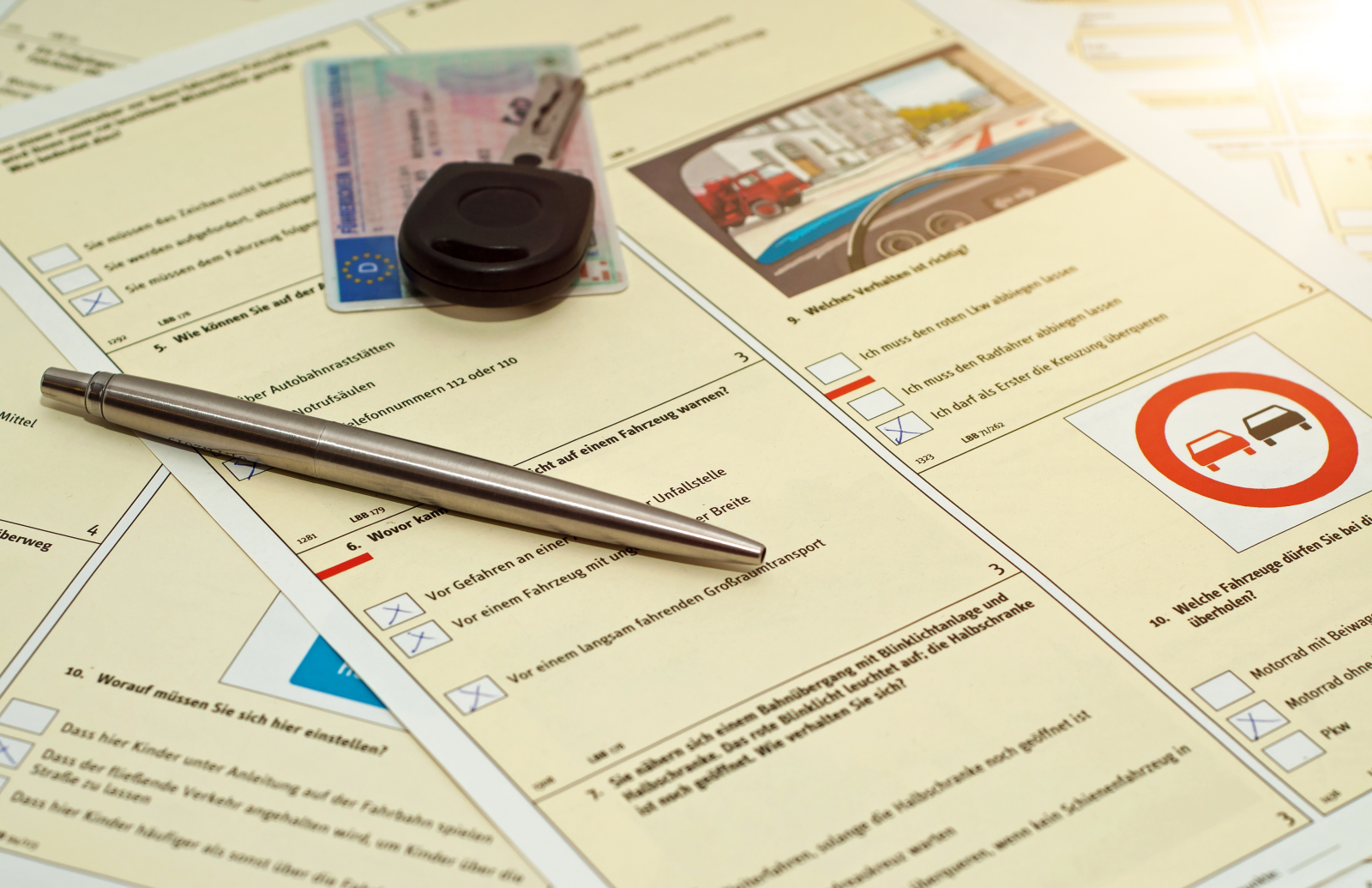 Würdet ihr die Führerscheinprüfung nochmal bestehen?, © AdobeStock