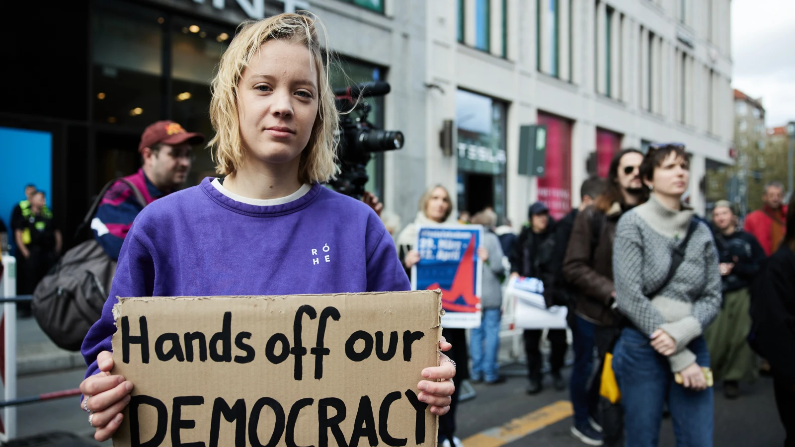 Berlin’de Tesla ve Elon Musk’a Karşı Protesto, © Joerg Carstensen/dpa Berlin’de Tesla ve Elon Musk’a Karşı Protesto, © Joerg Carstensen/dpa