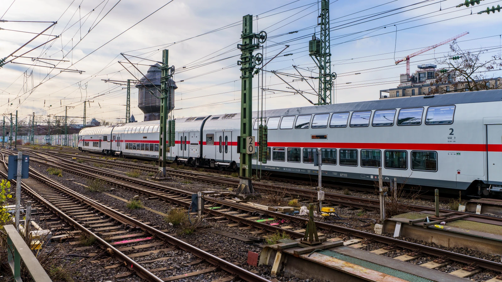 Frankfurt çevresinde S-Bahn krizi: Çok sayıda hat etkilendi, © Andreas Arnold/dpa Frankfurt çevresinde S-Bahn krizi: Çok sayıda hat etkilendi, © Andreas Arnold/dpa