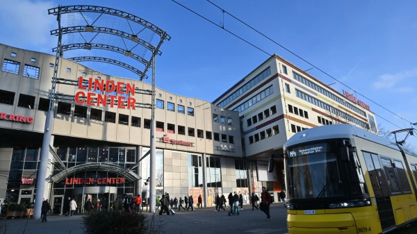 Radio TEDDY vor Ort beim verkaufsoffenen Sonntag im Linden-Center Berlin Radio TEDDY vor Ort beim verkaufsoffenen Sonntag im Linden-Center Berlin