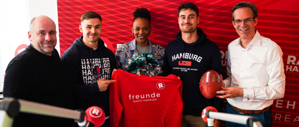 Studioaufnahme fünf Personen , © Annabell Heidenreich