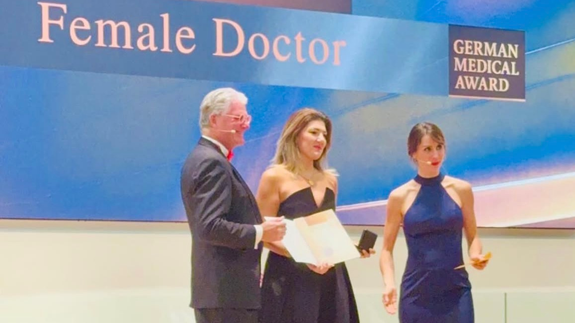 Almanya’da Yılın Kadın Doktoru Ödülünü Dr. Ebru Yıldız Kazandı, © doc_ebru / instagram