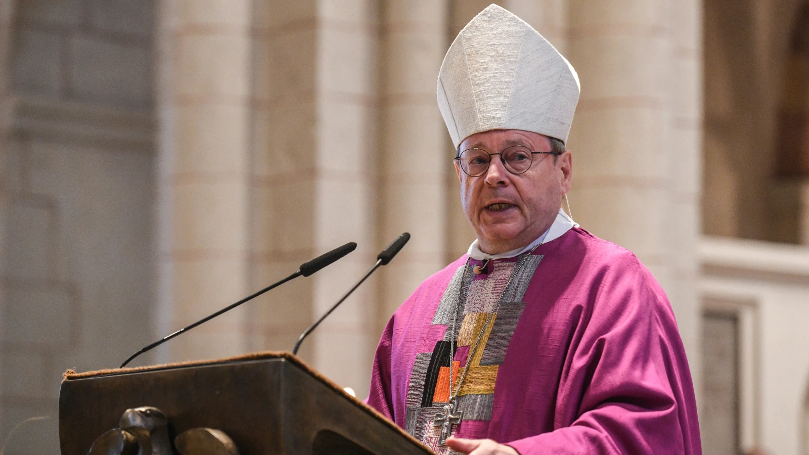 Piskoposlar Dayanışma Çağrısında Bulundu!, © dpa Piskoposlar Dayanışma Çağrısında Bulundu!, © dpa