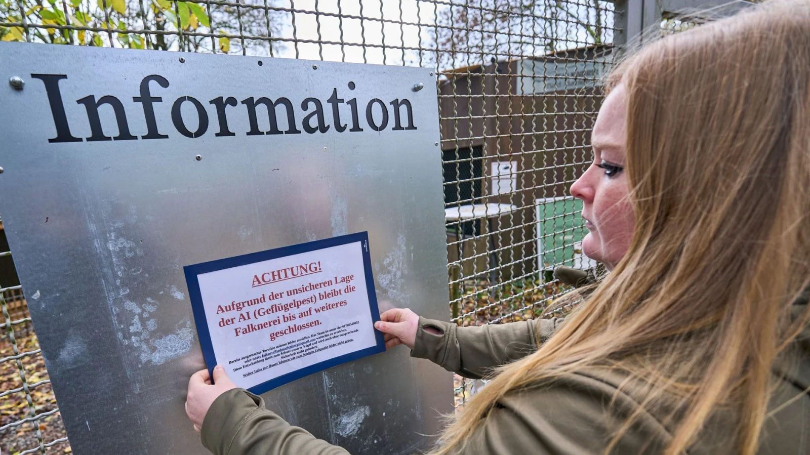 Kanatlı Hayvan Çiftliklerinde Ziyaretçi Yasağı ve Tedbirler Alındı!, © dpa Kanatlı Hayvan Çiftliklerinde Ziyaretçi Yasağı ve Tedbirler Alındı!, © dpa