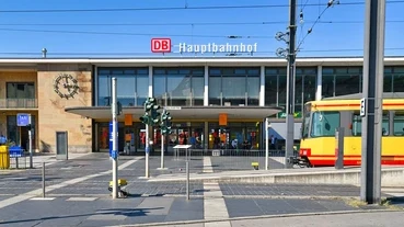 Heilbronn Ana Tren İstasyonunda Silah Yasağı Bölgesi Oluşturuluyor, © shutterstock Heilbronn Ana Tren İstasyonunda Silah Yasağı Bölgesi Oluşturuluyor, © shutterstock