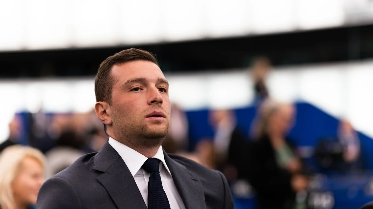 Almanya’nın Yeni Başağrısı: Fransa’daki Aşırı Sağcı RN Lideri Bardella!, © Philipp von Ditfurth/dpa Almanya’nın Yeni Başağrısı: Fransa’daki Aşırı Sağcı RN Lideri Bardella!, © Philipp von Ditfurth/dpa