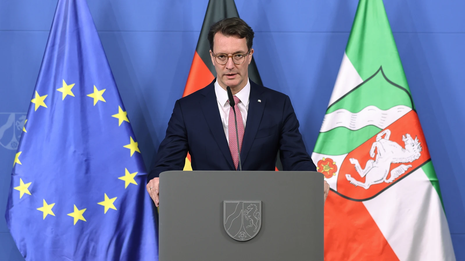 NRW Eyalet Başbakanı Wüst’ten Federal Meclis İçin Acil Erken Seçim Çağrısı, © dpa NRW Eyalet Başbakanı Wüst’ten Federal Meclis İçin Acil Erken Seçim Çağrısı, © dpa