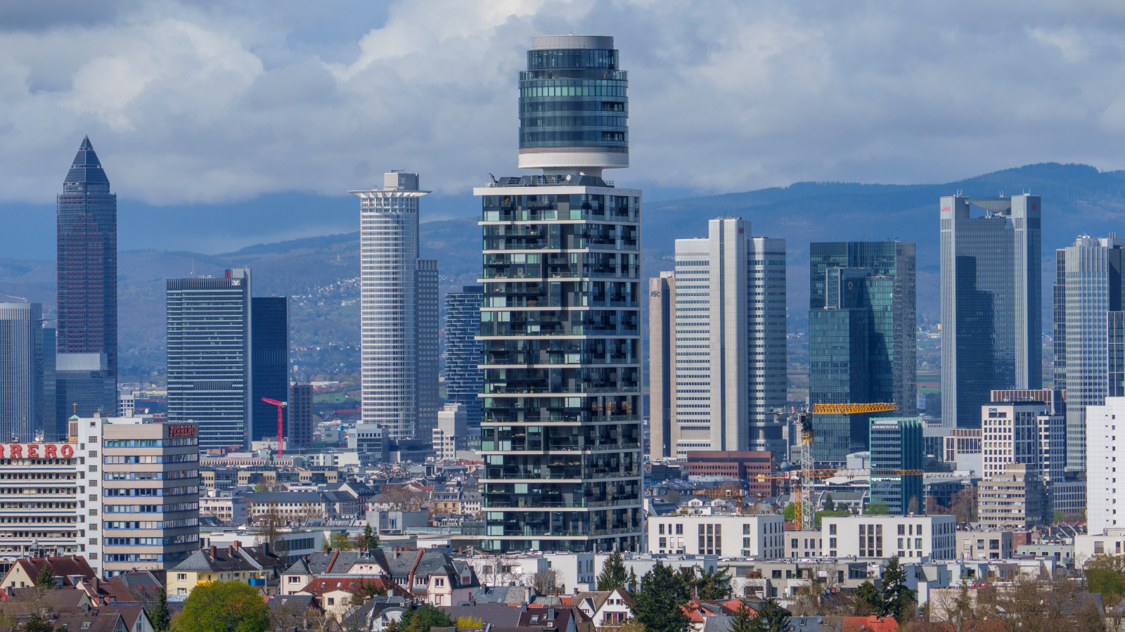 Gökdelenler şehri Frankfurt, © dpa