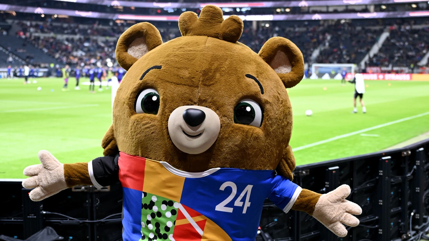 Jetzt gehts los: Fussball-EM mit Radio Liechtenstein, © Keystone Jetzt gehts los: Fussball-EM mit Radio Liechtenstein, © Keystone