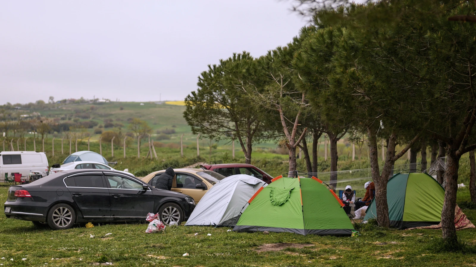 İstanbul Depremi Sonrası Uzmanlardan Farklı Yorumlar!, © Khalil Hamra/AP/dpa İstanbul Depremi Sonrası Uzmanlardan Farklı Yorumlar!, © Khalil Hamra/AP/dpa