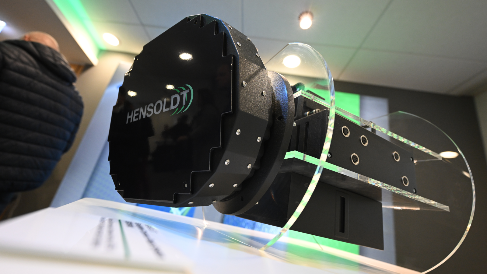 Hensoldt’a  100 Milyon Euroluk Savunma Siparişi, © Marijan Murat/dpa