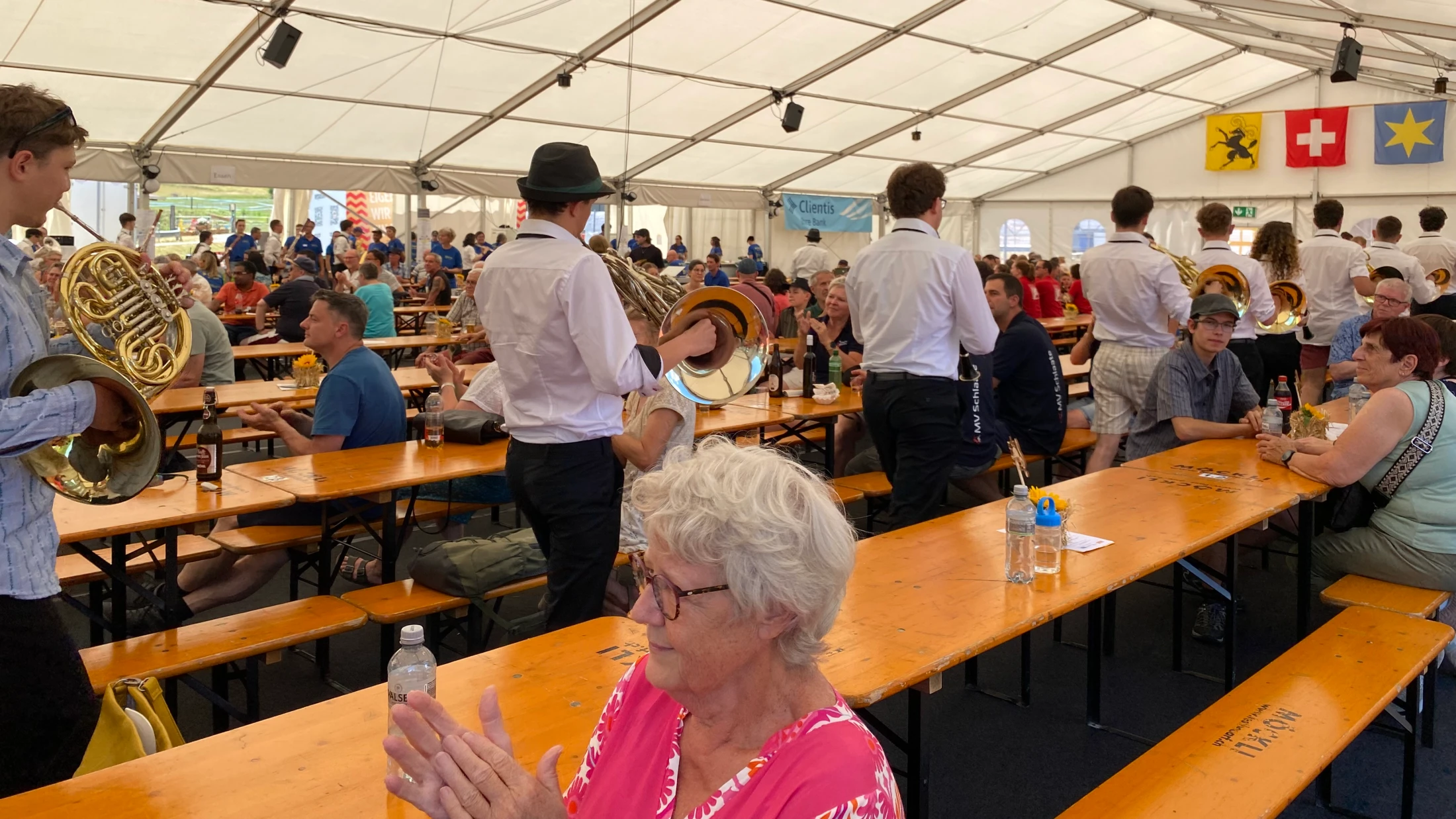 © radio munot © radio munot