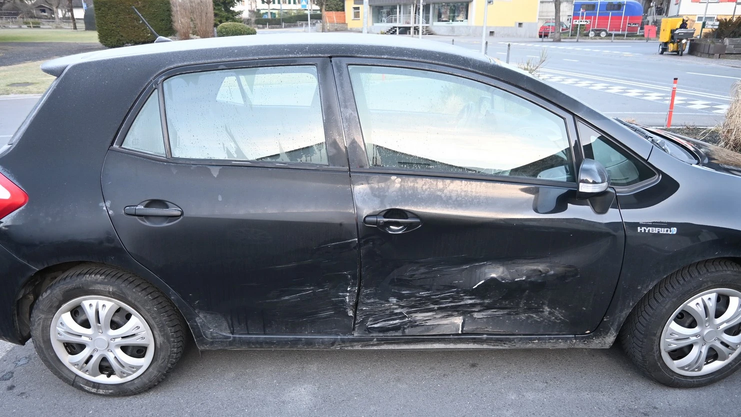 Sachschaden bei Unfall in Mauren, © Liechtensteiner Landespolizei Sachschaden bei Unfall in Mauren, © Liechtensteiner Landespolizei