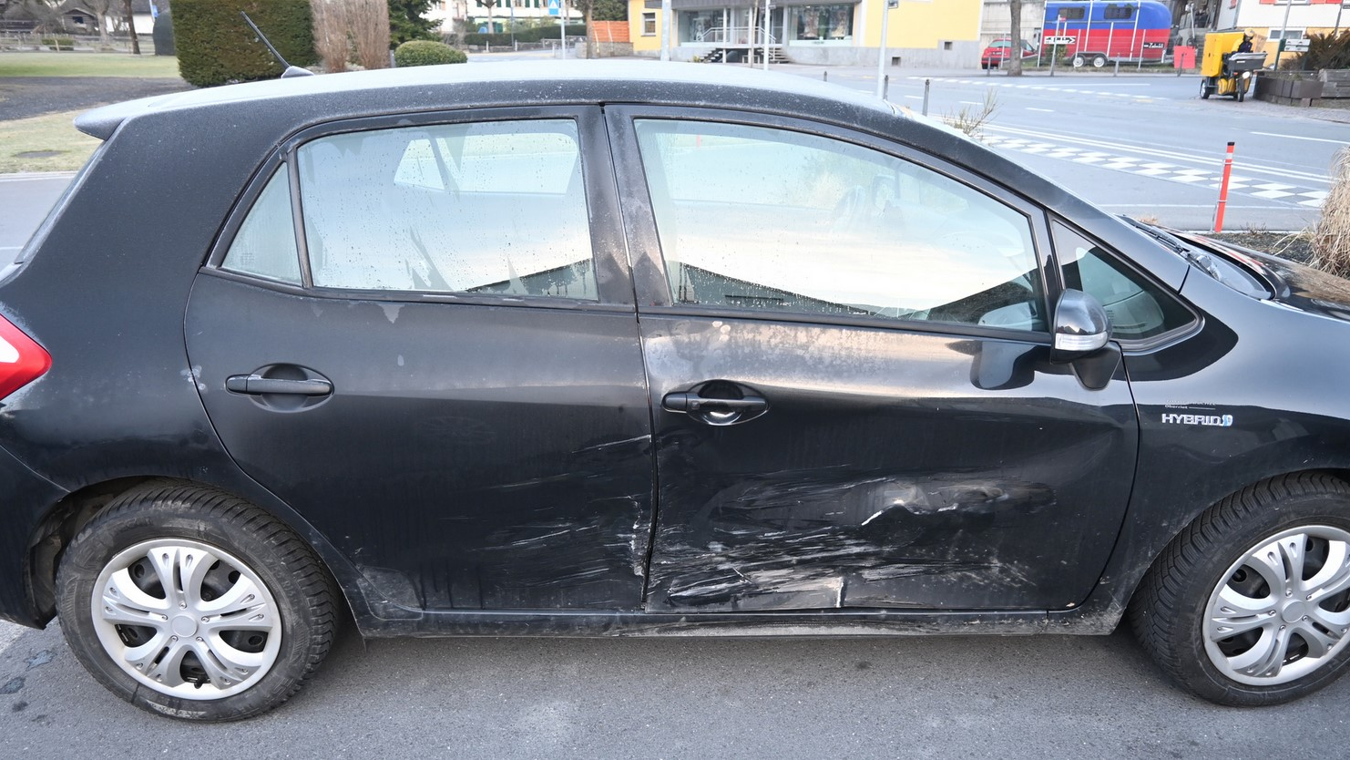 Sachschaden bei Unfall in Mauren, © Liechtensteiner Landespolizei