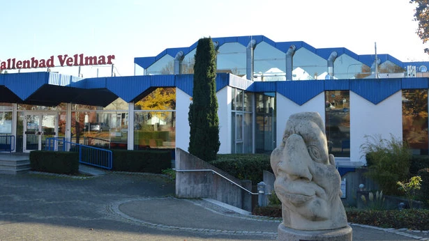 Vellmar Kapalı Havuzu Beklenenden Erken, Bugün Açılıyor!, © vellmar.de Vellmar Kapalı Havuzu Beklenenden Erken, Bugün Açılıyor!, © vellmar.de