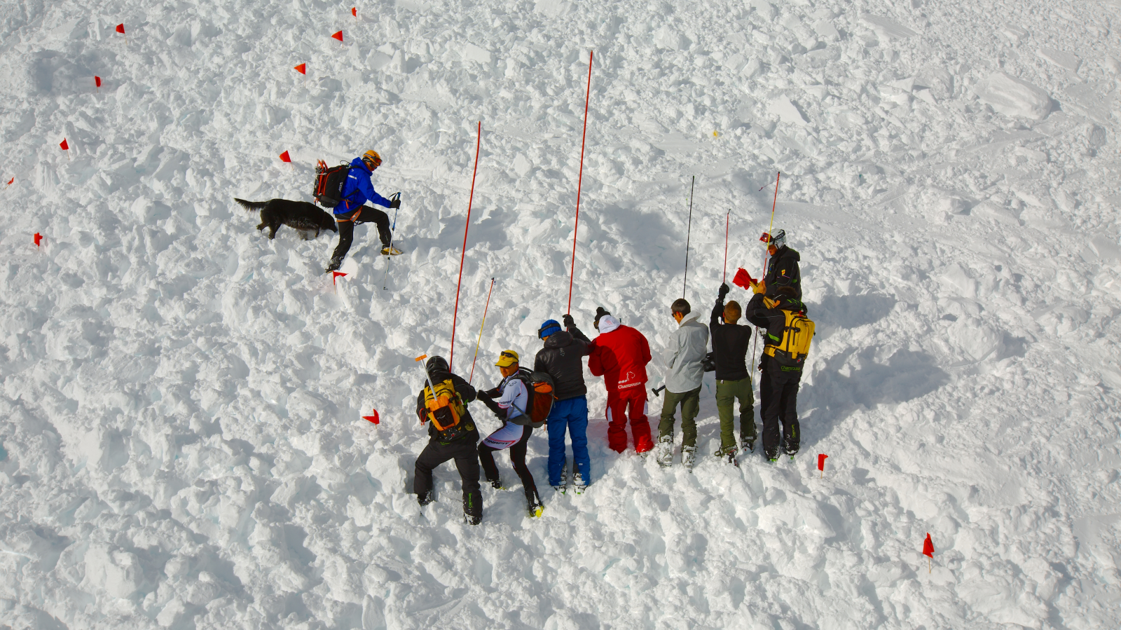 Lawine reisst in Zermatt mehrere Menschen mit, © Depositfotos / Symbolbild