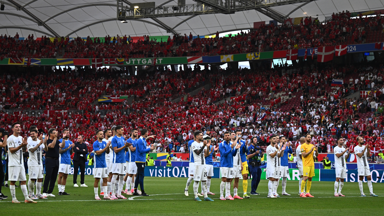 Stuttgart'ta IHA' lar (Drone) İndirildi - Uçurmak Suç!, © dpa