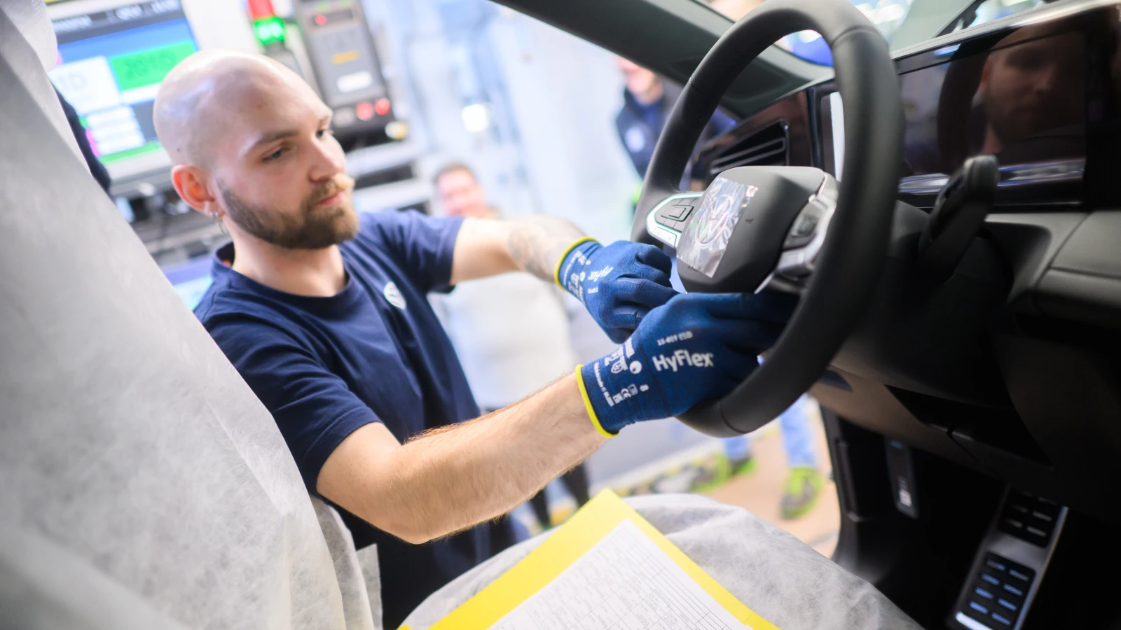 büyük bir geri çağırma kampanyası başlattı. , © Julian Stratenschulte/dpa büyük bir geri çağırma kampanyası başlattı. , © Julian Stratenschulte/dpa