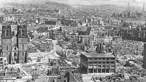 Kassel’de Bombardıman Gecesinin 82. Yılı Anılıyor!, © Bild © Stadt Kassel/ Foto: Stadtarchiv Kassel’de Bombardıman Gecesinin 82. Yılı Anılıyor!, © Bild © Stadt Kassel/ Foto: Stadtarchiv