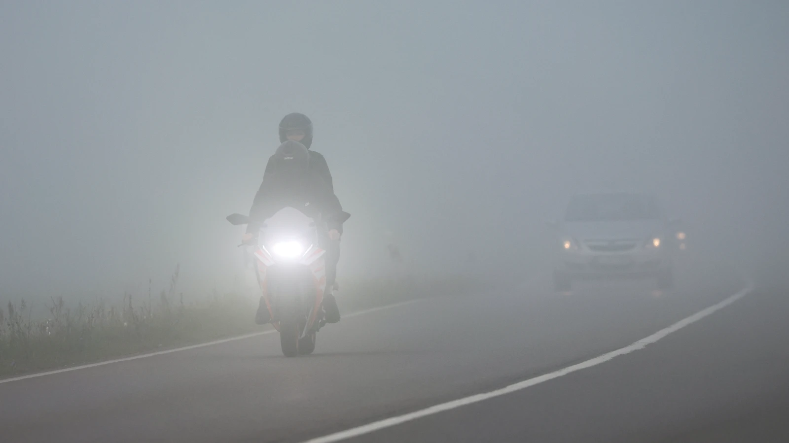 B3´te Trafik Kazası: Motosiklet Sürücüsü Hayatını Kaybetti, © Jan Woitas/dpa B3´te Trafik Kazası: Motosiklet Sürücüsü Hayatını Kaybetti, © Jan Woitas/dpa