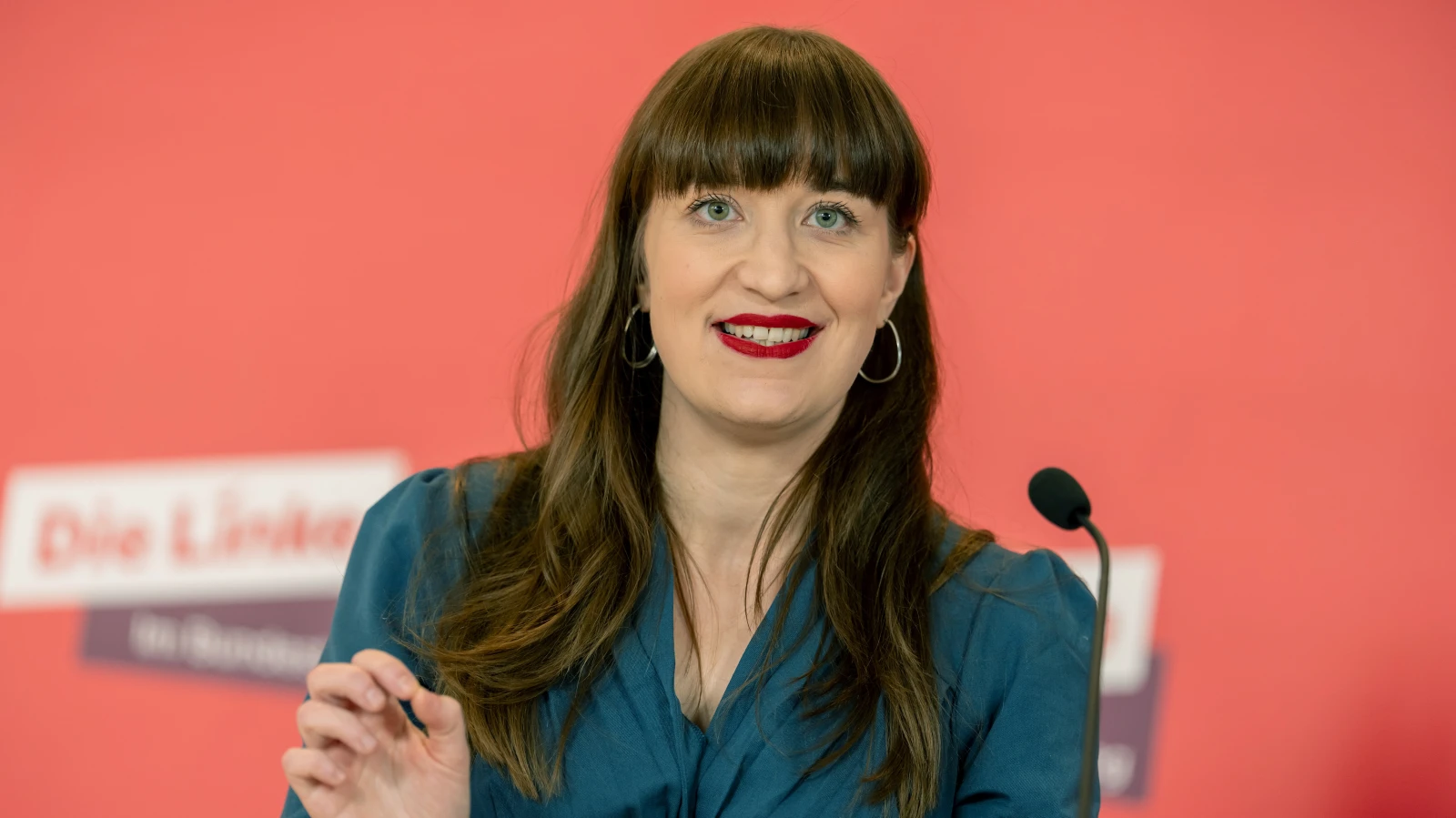 Sol Parti’nin Çekimser Kararı Hükümetin Emeklilik Paketine Yol Açtı, © Michael Kappeler/dpa Sol Parti’nin Çekimser Kararı Hükümetin Emeklilik Paketine Yol Açtı, © Michael Kappeler/dpa