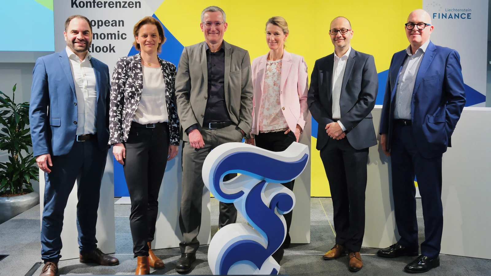 Liechtenstein Finance am European Economic Outlook, © Dirk Beichert BusinessPhoto Liechtenstein Finance am European Economic Outlook, © Dirk Beichert BusinessPhoto