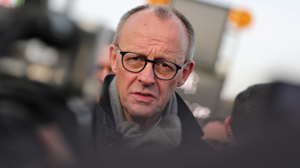 🎧 Başbakan Merz: “2026 Belirleyici Bir Yıl Olacak”, © Rolf Vennenbernd/dpa