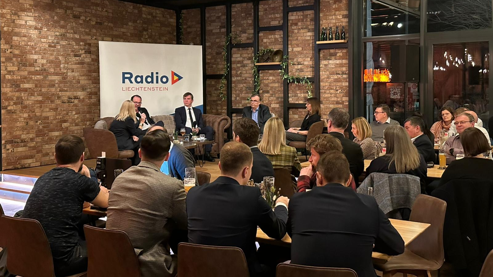 Gelungener Auftakt zum neuen Live-Sendeformat, © RADIO LIECHTENSTEIN