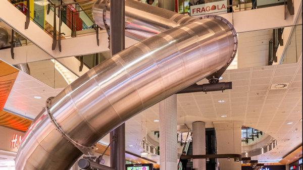 Die Rutschbahn brachte Glück, © Shopping Center St. Jakob-Park