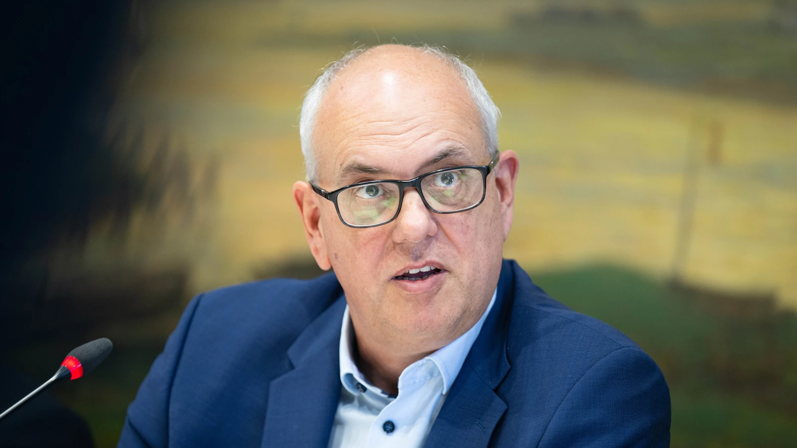 Bremen Belediye Başkanı Bovenschulte Ağır Düşme Sonucu Yaralandı, © Sina Schuldt/dpa Bremen Belediye Başkanı Bovenschulte Ağır Düşme Sonucu Yaralandı, © Sina Schuldt/dpa