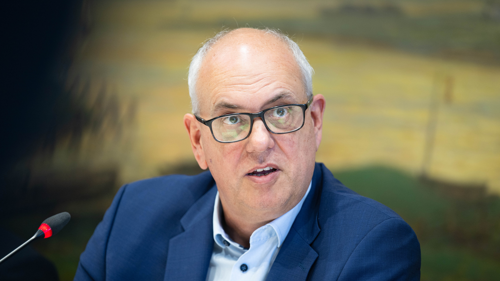 Bremen Belediye Başkanı Bovenschulte Ağır Düşme Sonucu Yaralandı, © Sina Schuldt/dpa