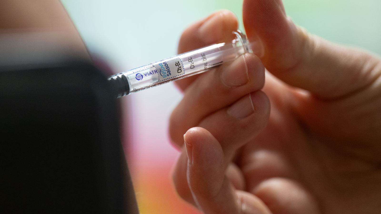 Korona ve Grip Aşıları Başladı!, © dpa