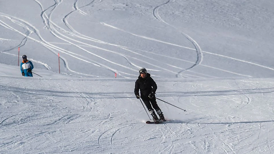 Konsumentenschutz kritisiert Ski-Billettpreise, © Keystone-SDA Konsumentenschutz kritisiert Ski-Billettpreise, © Keystone-SDA