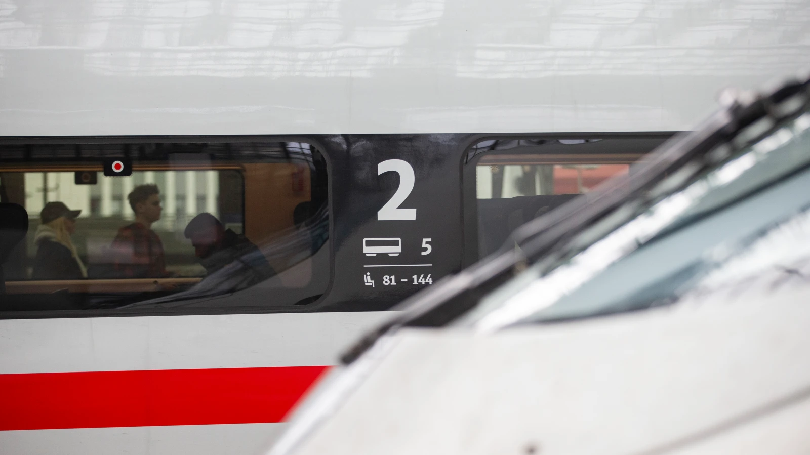 Köln Hbf bu Akşamdan İtibaren 10 Gün Boyunca Kapanıyor, © Thomas Banneyer/dpa Köln Hbf bu Akşamdan İtibaren 10 Gün Boyunca Kapanıyor, © Thomas Banneyer/dpa