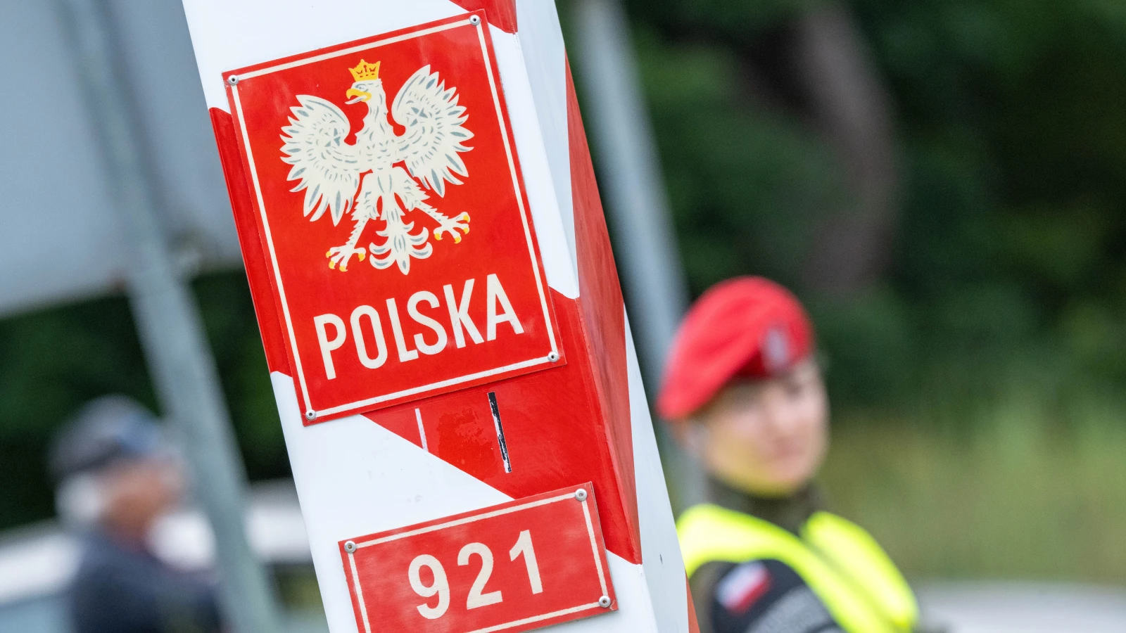 Polonya Sınır Kontrollerini Uzatıyor!, © dpa Polonya Sınır Kontrollerini Uzatıyor!, © dpa