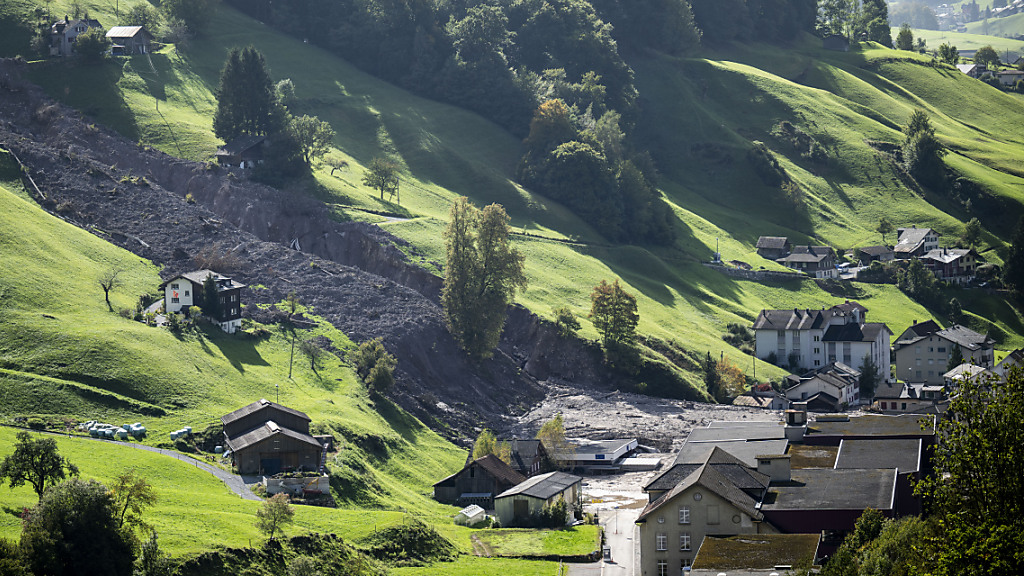 Keine Rückkehr in die Häuser in Schwanden GL, © Archivbild