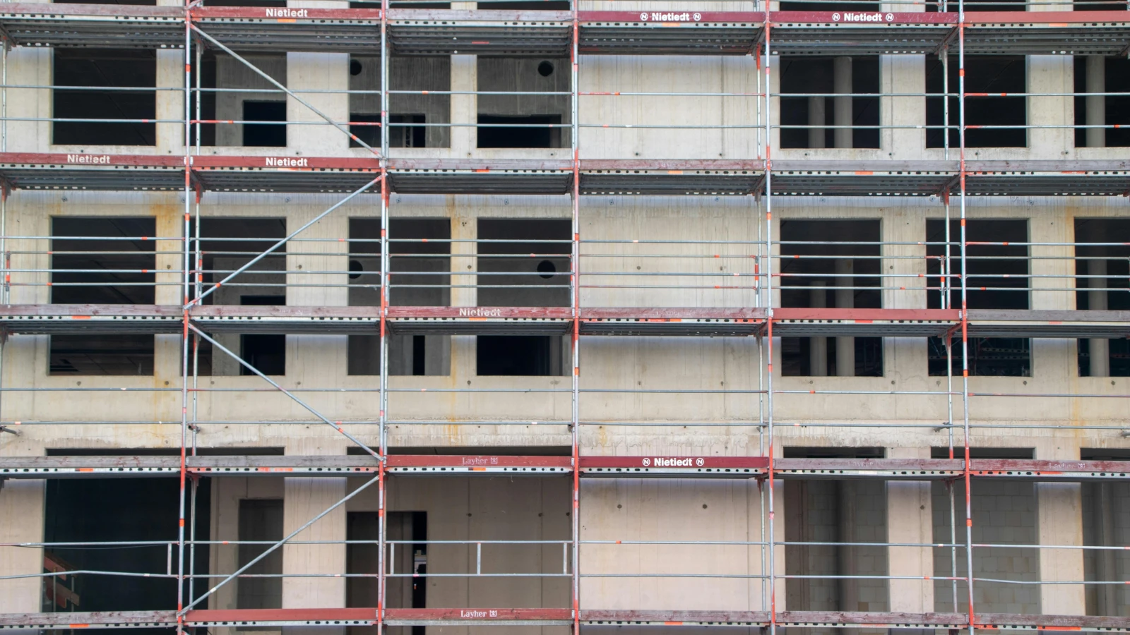 Umfrage zeigt: Basler Wohnschutz schadet dem Baugewerbe, © Frank Rietsch Umfrage zeigt: Basler Wohnschutz schadet dem Baugewerbe, © Frank Rietsch